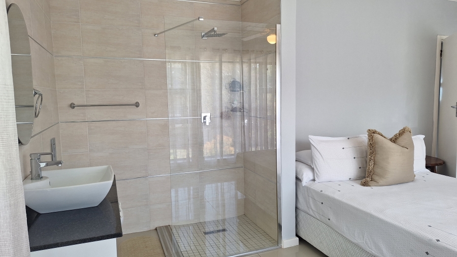 4 Bedroom Property for Sale in Gonubie Eastern Cape